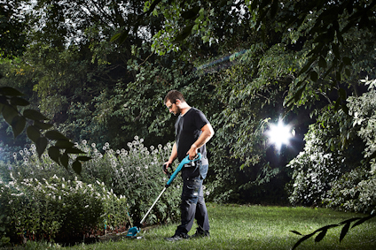 GRÄSTRIMMER NAKEN 18V