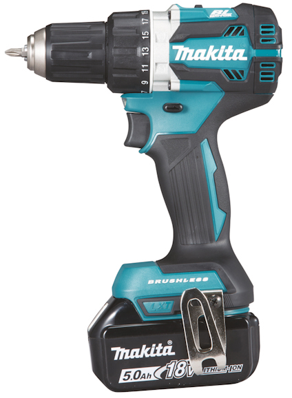 Makita batteridriven borrmaskin, borstad, svart och teal, med metallkrok och synlig 5.0Ah 18V Li-ion-batteri.