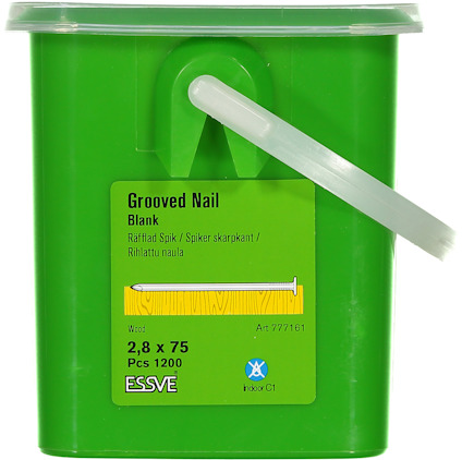 Grön förpackning med texten "Grooved Nail Blank", innehållande 1200 stycken 2,8 x 75 mm räfflade spik.