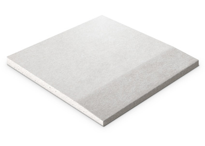 Vit, rektangulär gipsskiva med släta ytor och skarpa hörn.